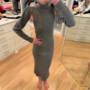 Grey sweater dress XS